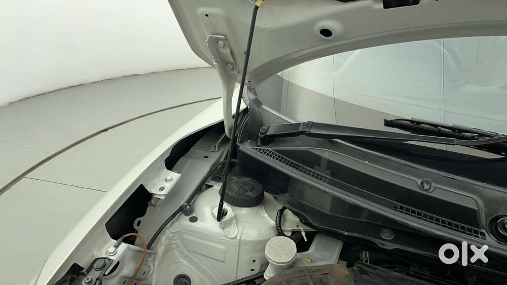 Maruti Suzuki Dzire 1.2 Zxi Amt, 2018, Petrol