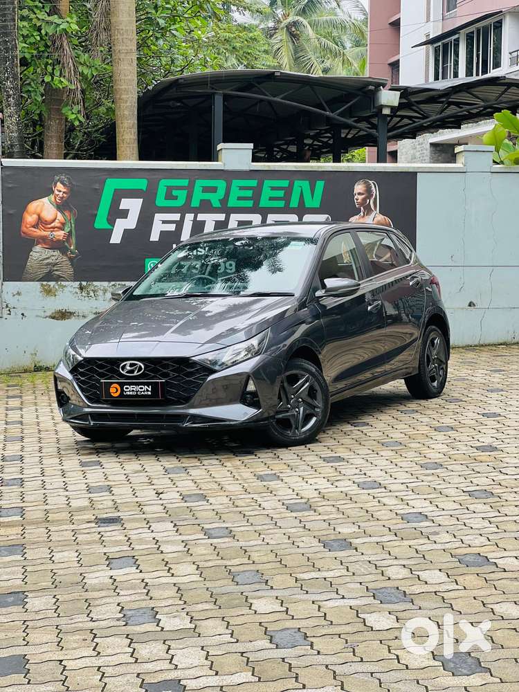Hyundai I20 Sportz Plus Dual Tone Diesel, 2020, Diesel