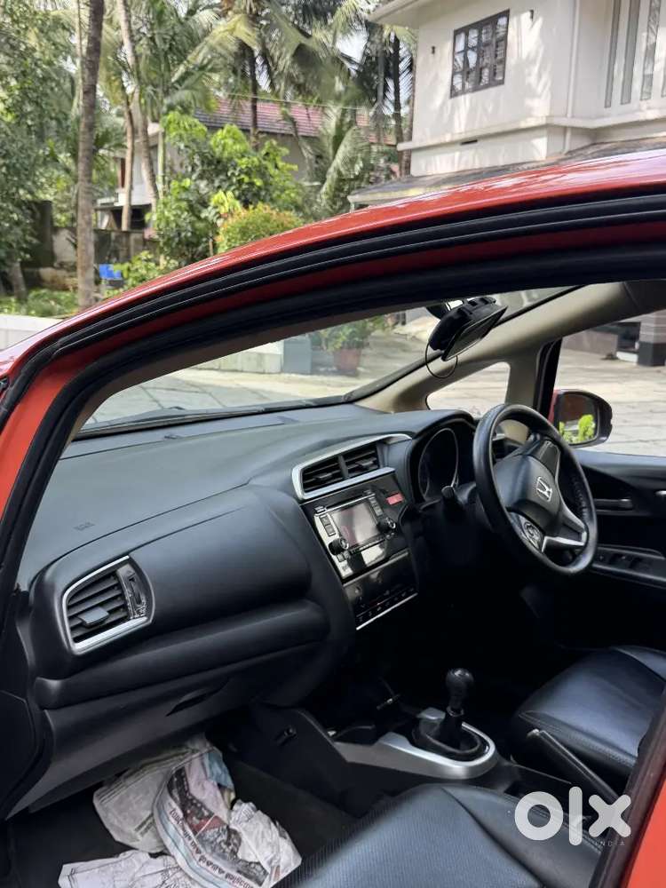 Honda Jazz 1.5 V 2016