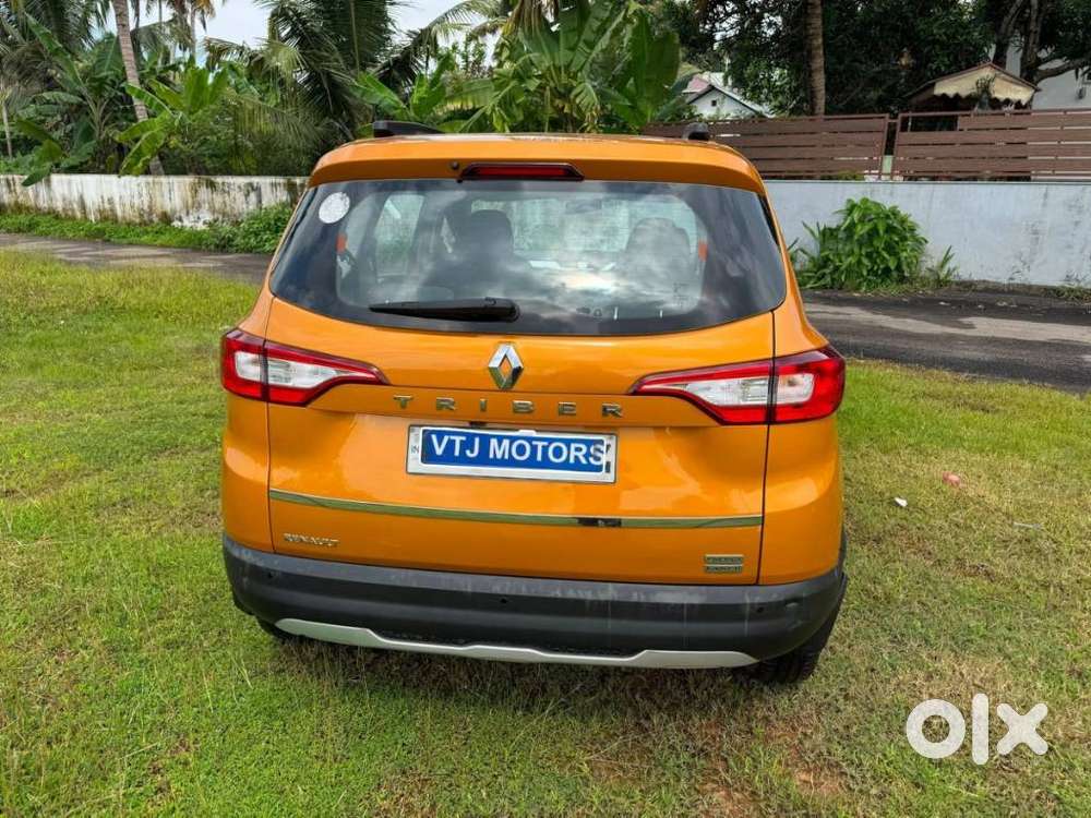 Renault Triber Rxz Easy-r Amt, 2020, Petrol