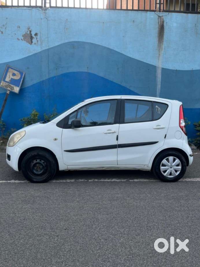 Maruti Suzuki Ritz Vxi, 2009, Petrol