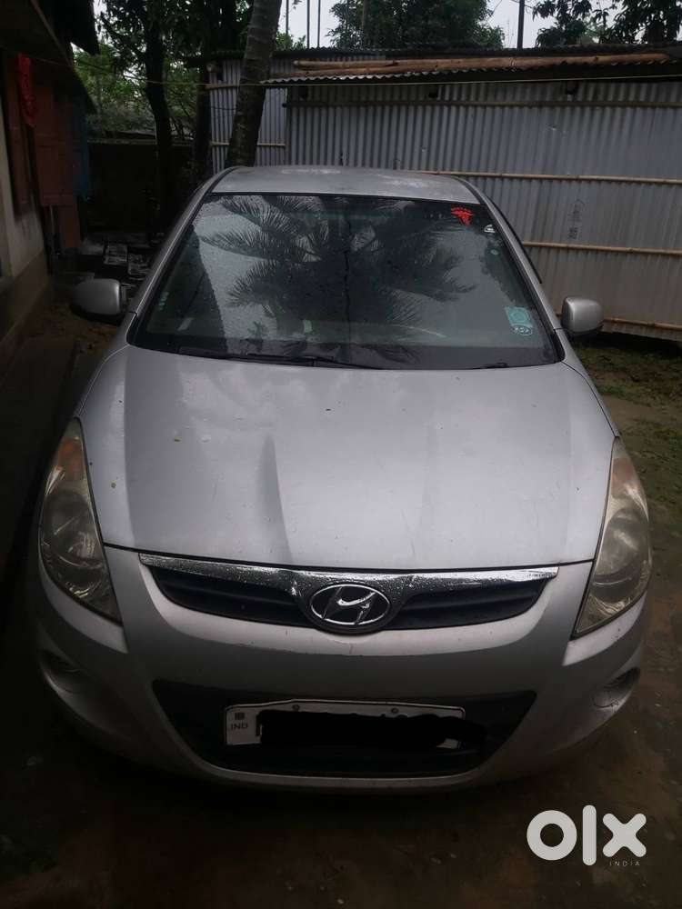 Hyundai I20 2011 Petrol 100000 Km Driven