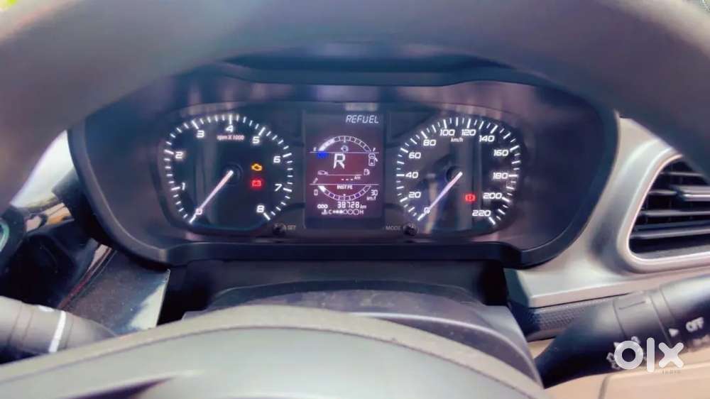 Tata Altroz Xm Plus 2025