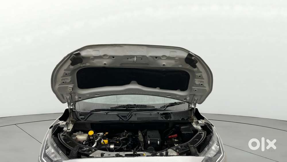 Nissan Magnite 1.0 Xv Turbo Cvt, 2022, Petrol