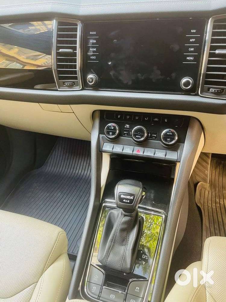 Skoda Kodiaq 2.0 L&k Tsi Dsg, 2023, Petrol