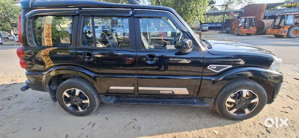 Mahindra Scorpio Classic 2.2 S 11 Mt 7 Str, 2025, Diesel