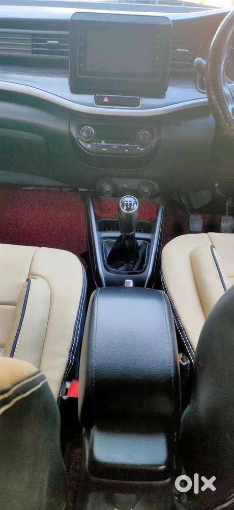 Maruti Suzuki Xl6 1.5 Zeta Mt, 2019, Petrol
