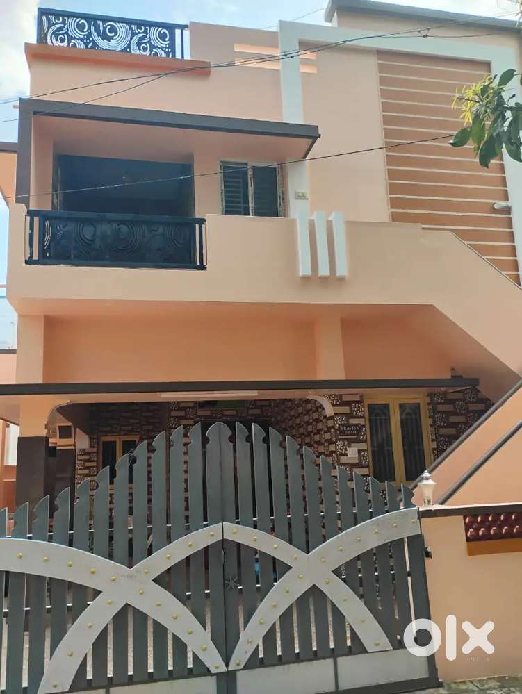 2BHK North facing 1st floor house for rent @ Vanjiyapuram pirivu