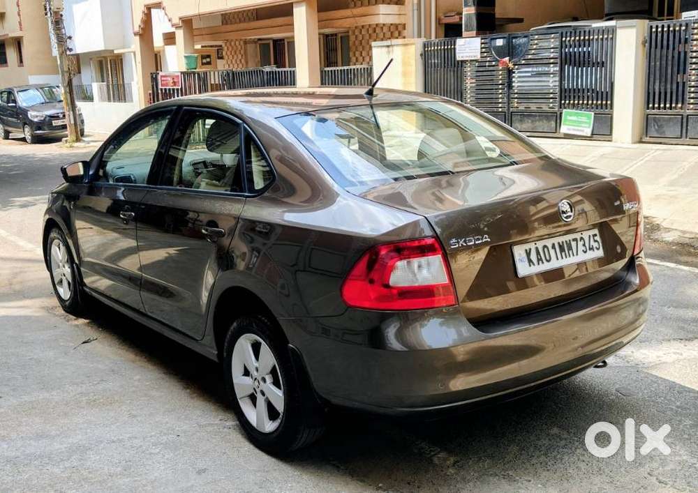 Skoda Rapid 2013-2016 1.5 Tdi At Elegance Plus, 2015, Diesel