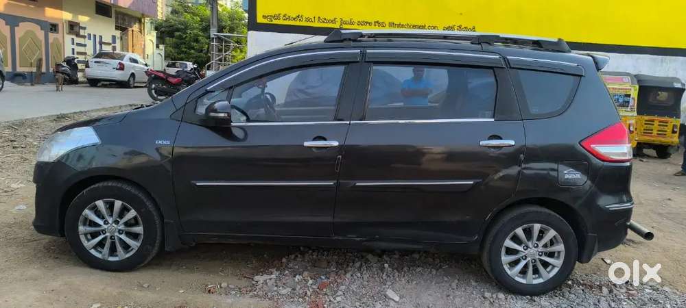 Maruti Suzuki Ertiga 2013