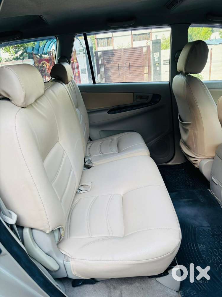 Toyota Innova 2.0 Gx 8 Str, 2009, Diesel