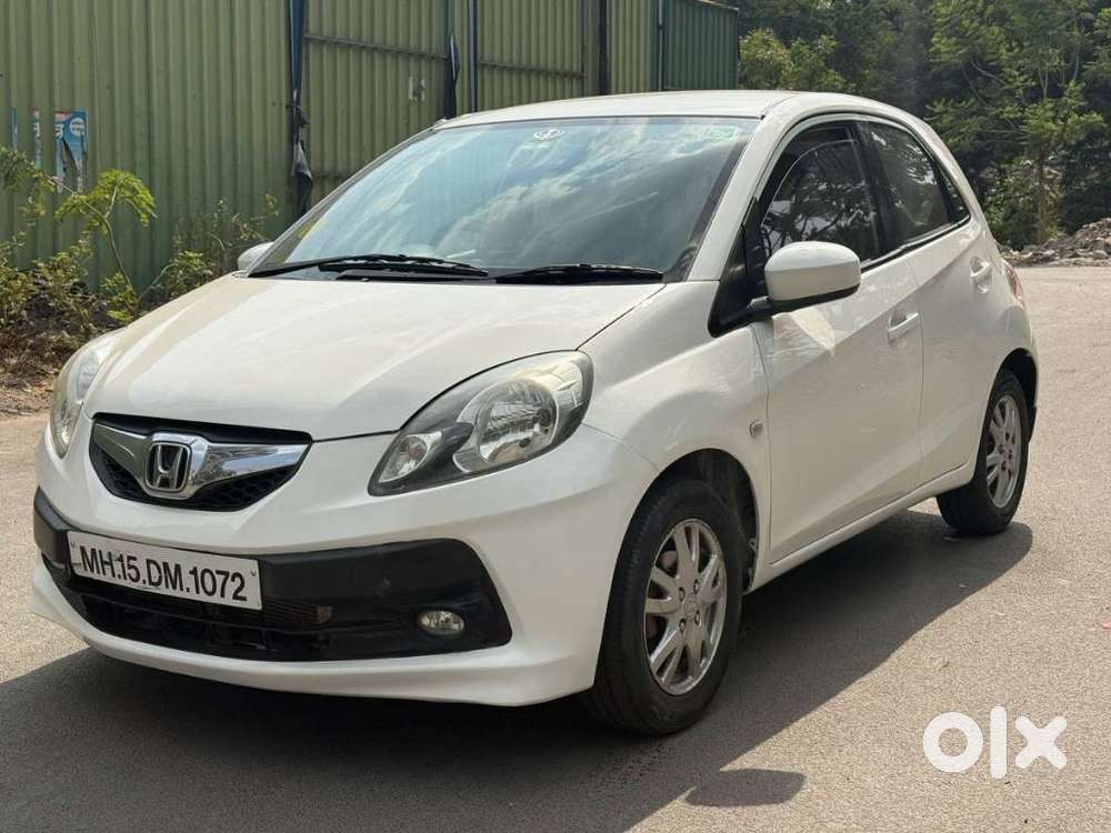Honda Brio V Mt, 2012, Petrol