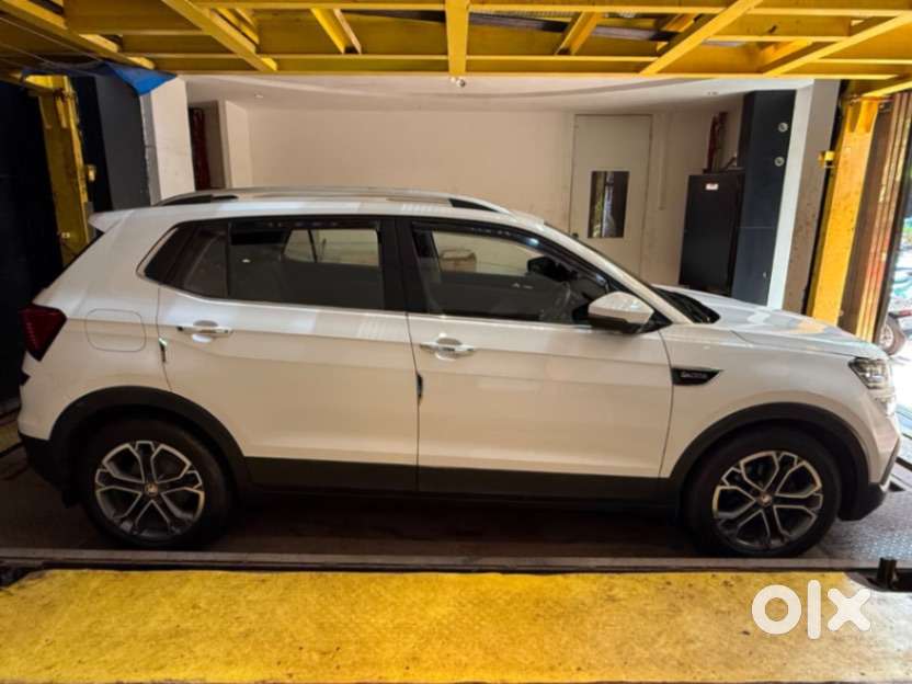 Skoda Kushaq 1.0 Tsi Style, 2021, Petrol