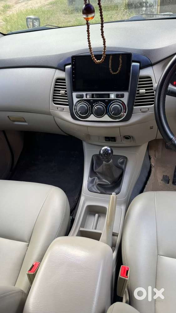 Orginal Kerala Toyota Innova 2012 Diesel Well Maintained