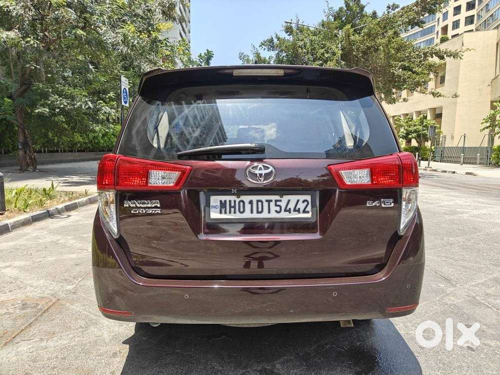 Toyota Innova Crysta 2.4 G Plus Mt 8 Str, 2021, Diesel