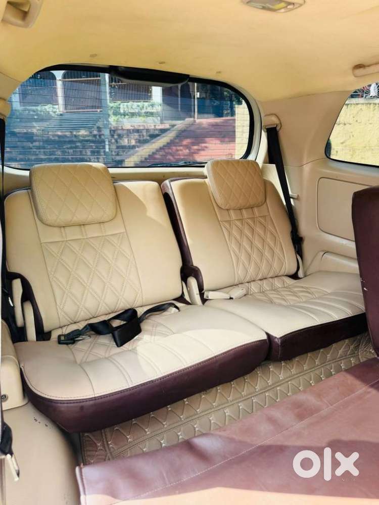 Toyota Innova 2.5 V 7 Str, 2015, Diesel