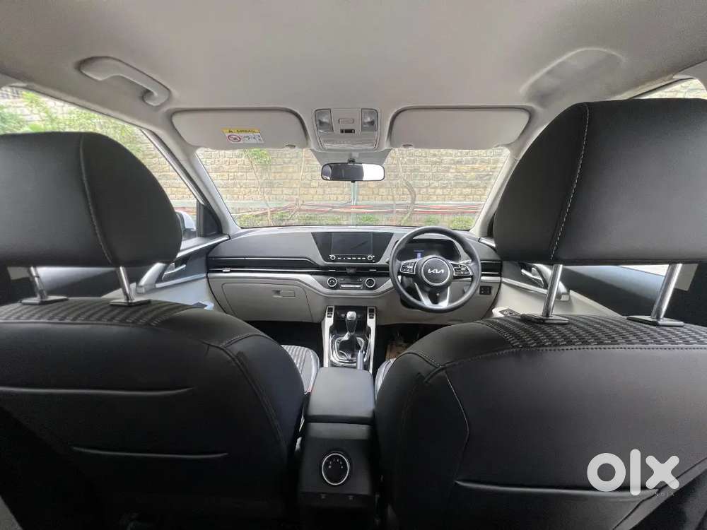 2023 Kia Carens 1.5 Petrol Manual