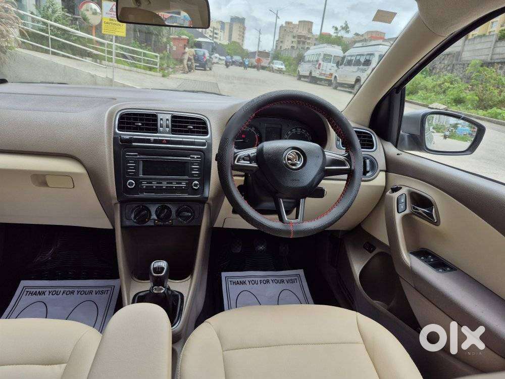 Skoda Rapid 1.6 Mpi Ambition, 2015, Petrol