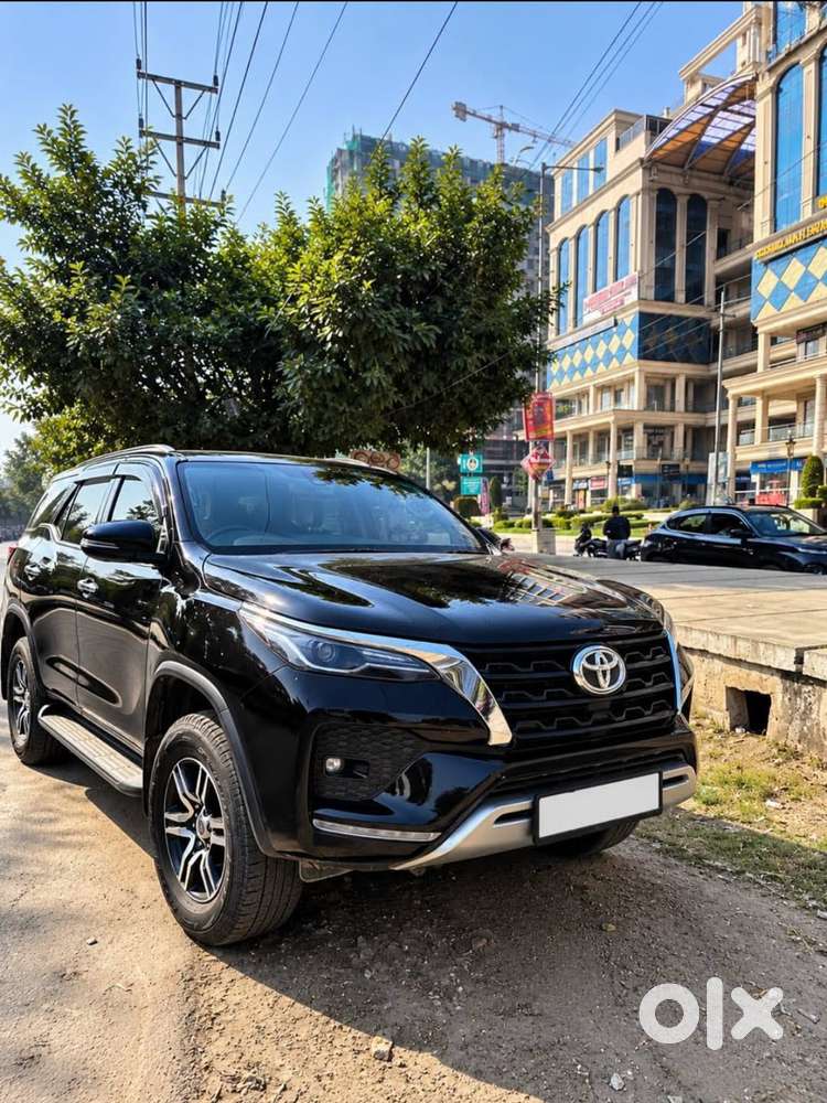 Toyota Fortuner 4x2 At 2.8 Diesel, 2025, Petrol