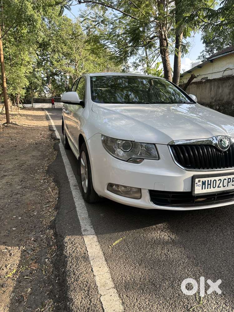 Skoda Superb Elegance 1.8 Tsi Mt, 2012, Petrol