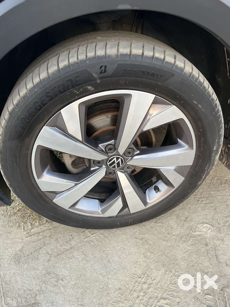 Volkswagen Taigun 1.0 Tsi Topline At, 2022, Petrol