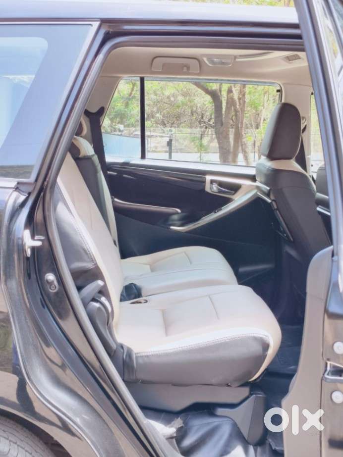 Toyota Innova Crysta 2.4 V, 2024, Diesel