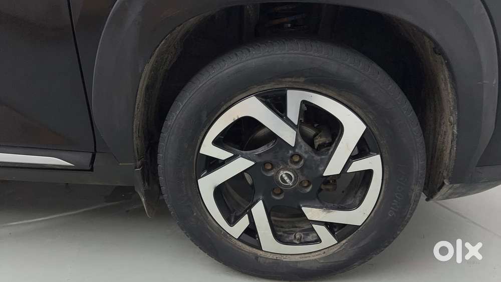Nissan Magnite 1.0 Xv Premium Turbo, 2021, Petrol