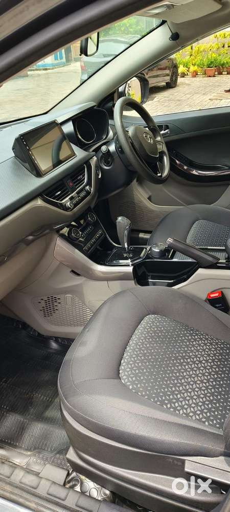 Tata Nexon Amt Xza Plus, 2019, Petrol