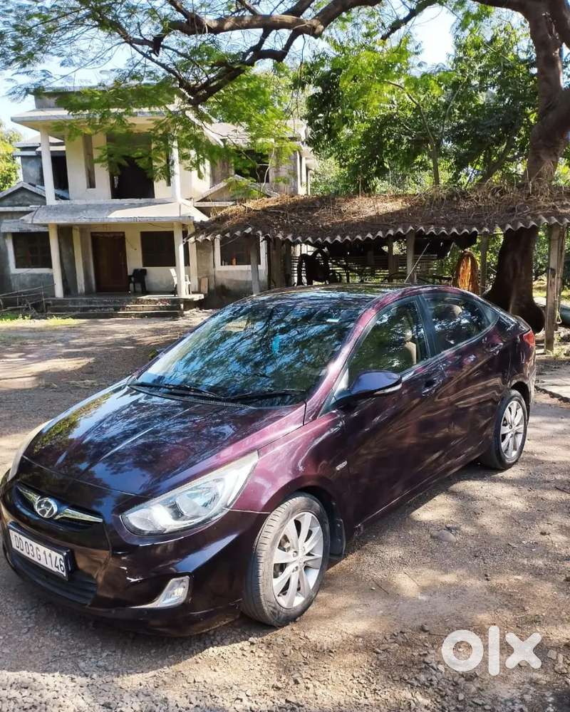 Hyundai Verna 1.6 Crdi 2012 Manual
