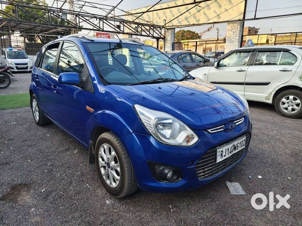 Ford Figo 1.2ptitanium Sports Pack, 2013, Petrol