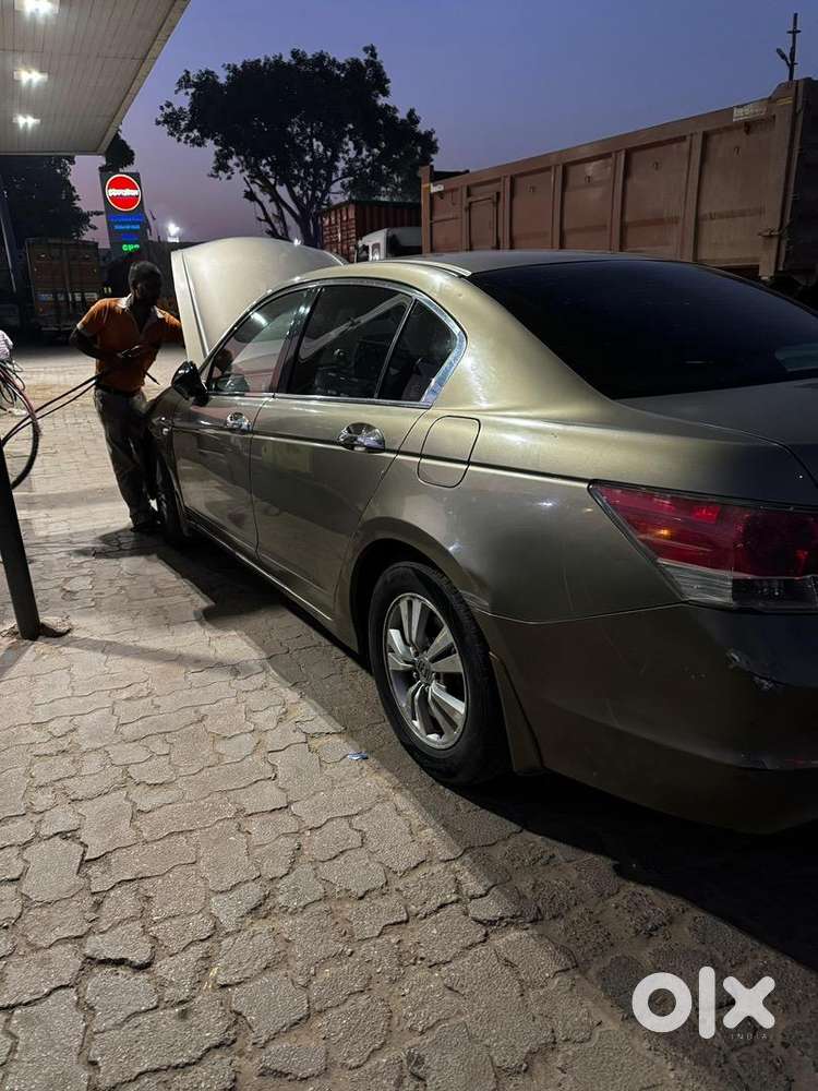 Honda Accord Petrol  And Cng Fitted Good Condition