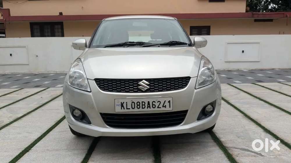 Maruti Suzuki Swift 2013 Petrol 142000 Km Driven