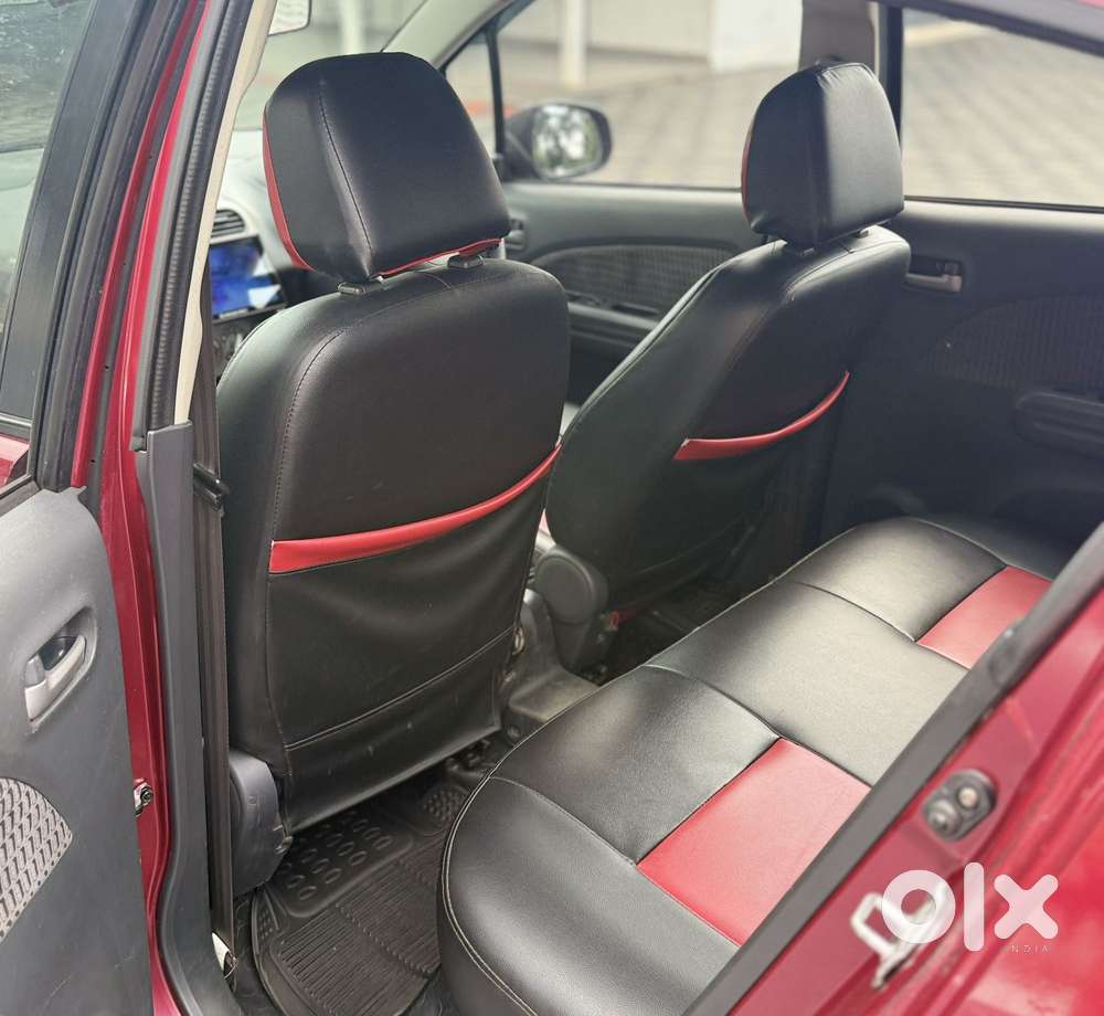 Maruti Suzuki Ritz Vxi, 2013, Petrol