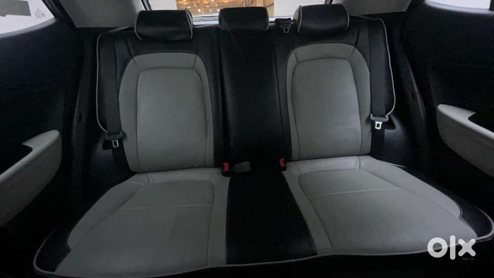 Hyundai Venue 1.0 Sx (o) Turbo Dct, 2023, Petrol