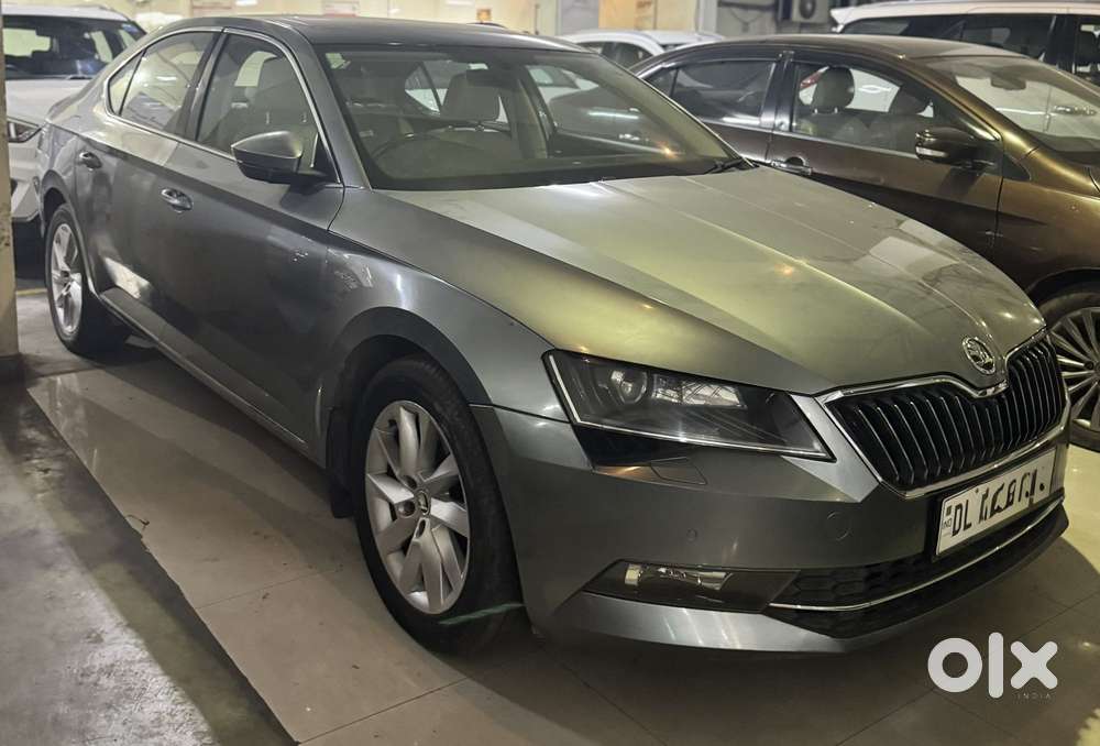 Skoda Superb Lk 1.8 Tsi At, 2018, Petrol
