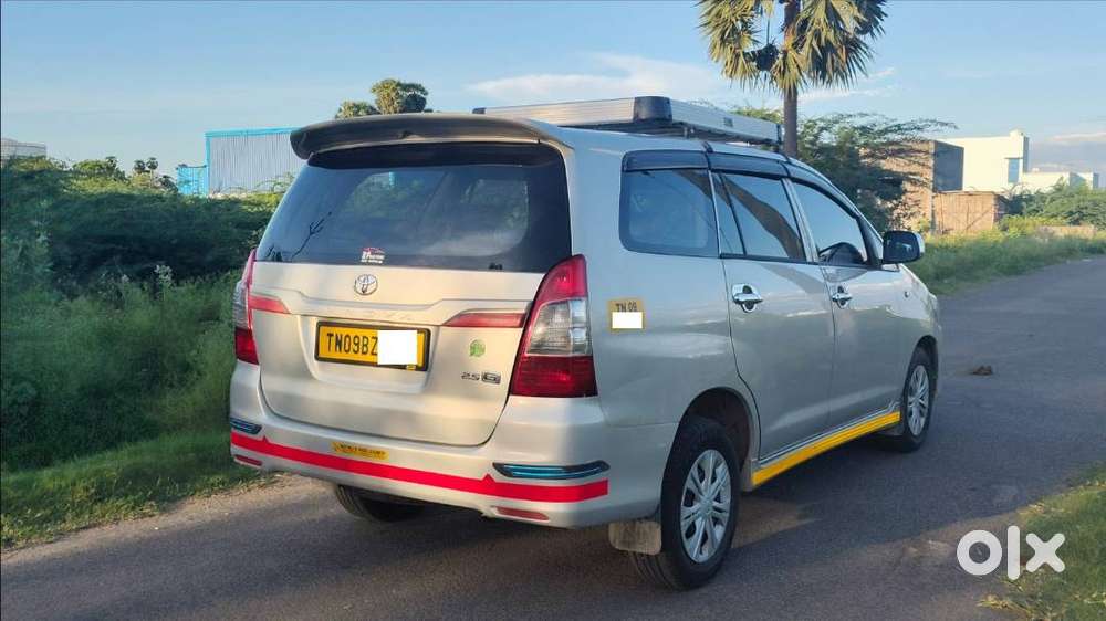 Innova 25 G Maxi Cab Diesel For Sale T-board Price Negotible