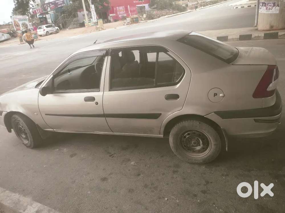 Ford Ikon 1.6 Zxi 2006 Petrol Car