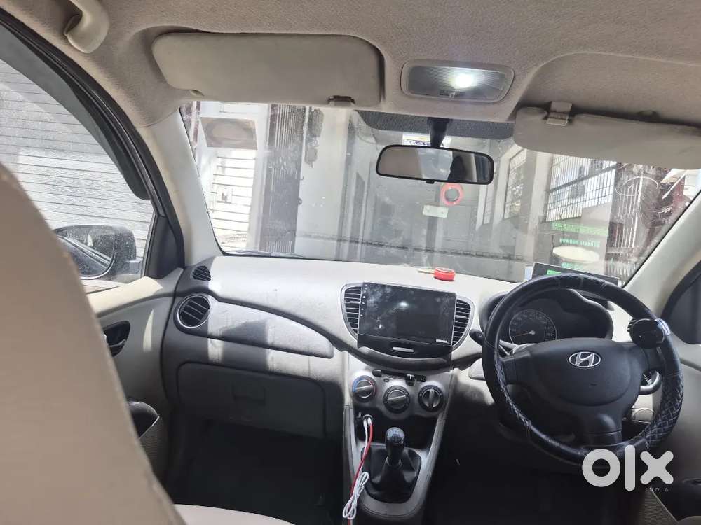 Hyundai I10 2012 Petrol 75000 Km Driven