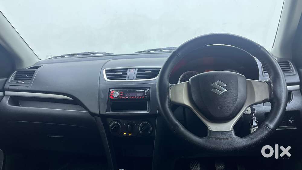 Maruti Suzuki Swift Vvt Vxi, 2014, Petrol