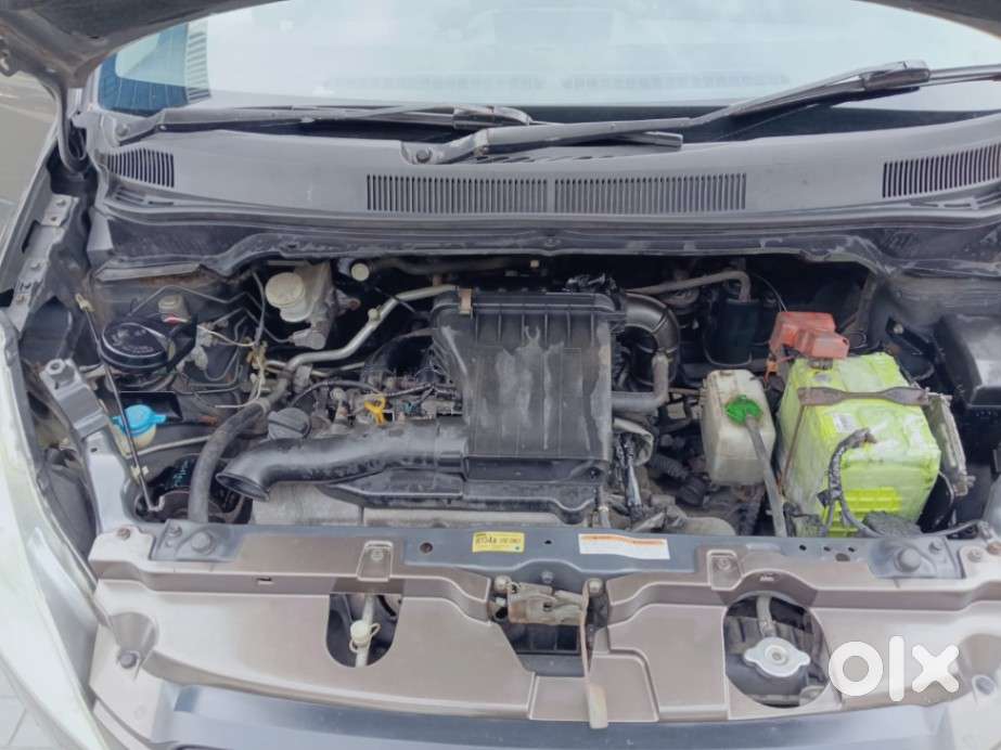 Maruti Suzuki Ritz Vxi, 2012, Petrol