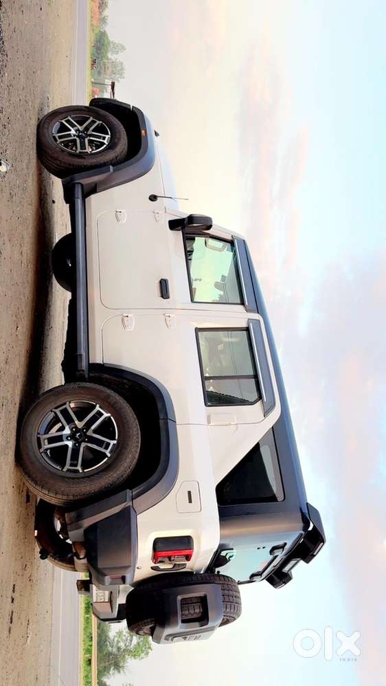 Mahindra Thar Roxx 2025
