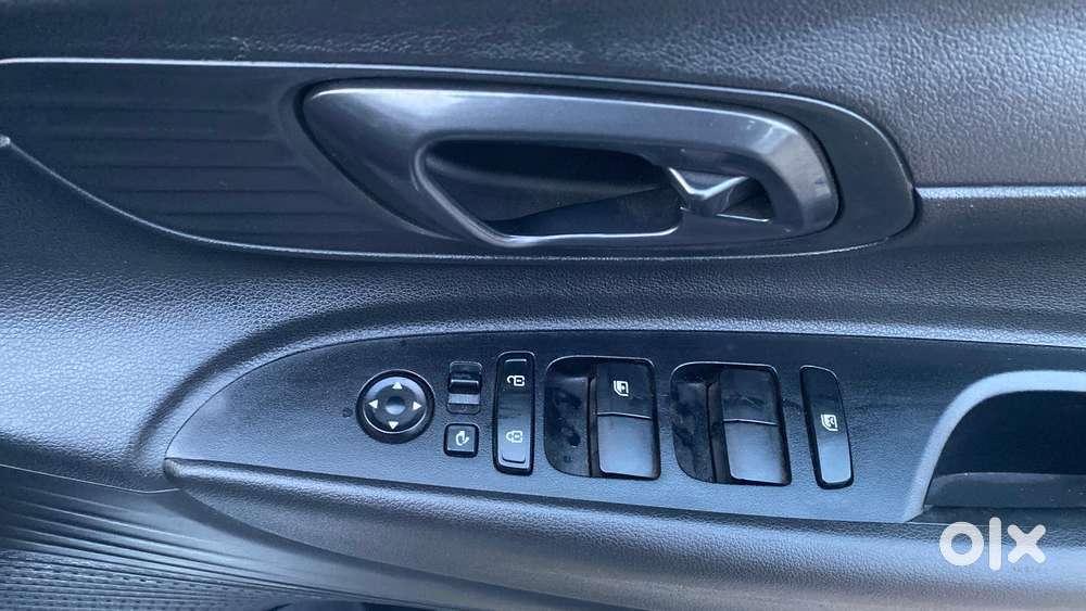 Hyundai New I20 1.2 Sportz Ivt, 2022, Petrol