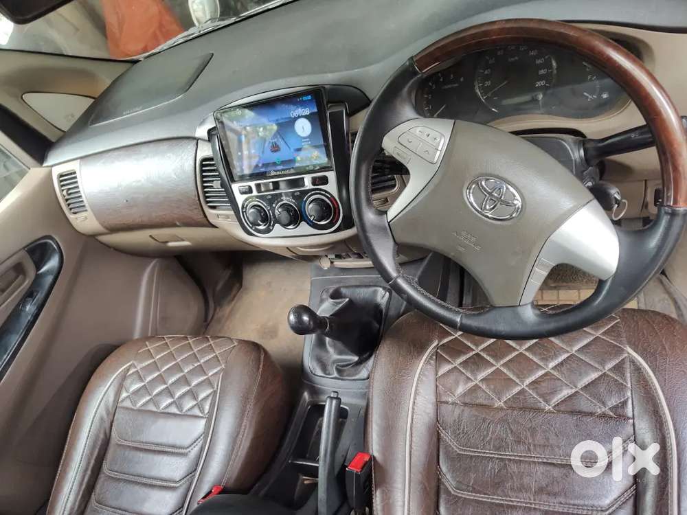 Toyota Innova 2.5 Vx 2015  Good Condition