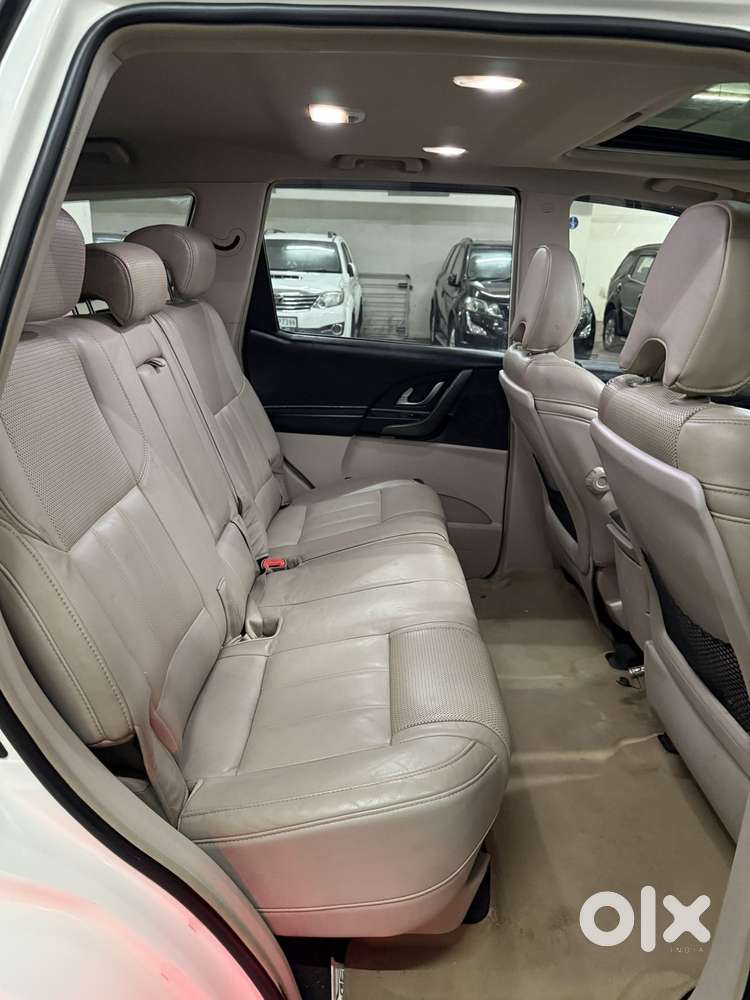 Mahindra Xuv500 2.2 W10 Sportz Edition At, 2016, Diesel