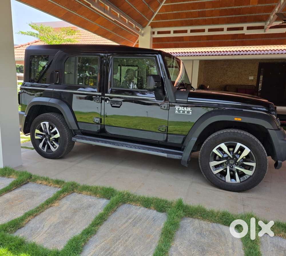 Mahindra Thar Roxx Ax7 L Diesel Mt 2wd, 2025, Diesel