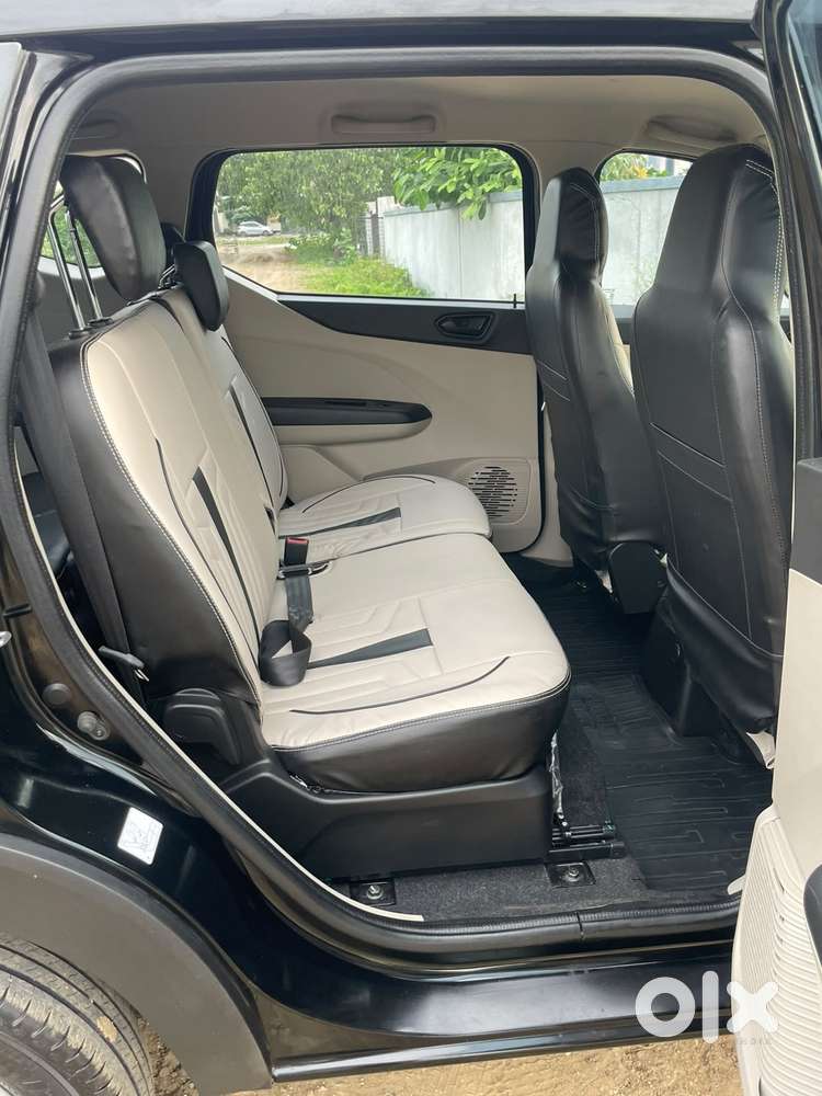 Renault Triber Rxt, 2024, Petrol