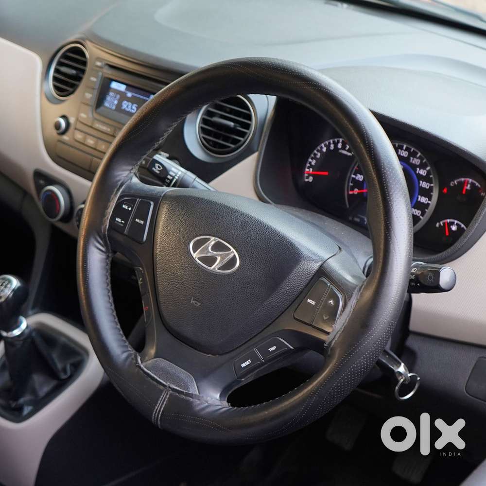 Hyundai Grand I10 Sportz 1.2 Kappa Vtvt, 2015, Petrol