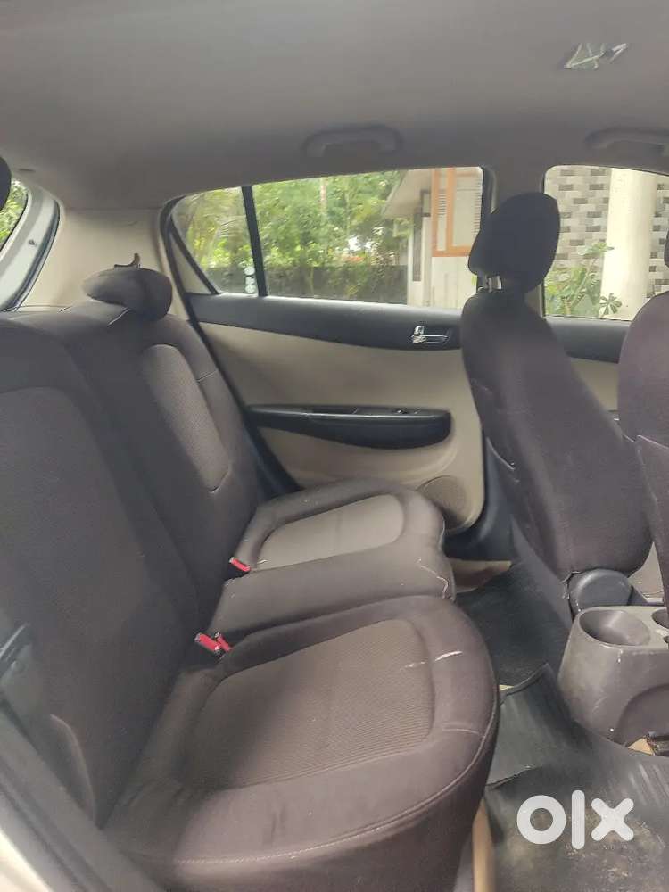 Hyundai I20 Sportz 2012