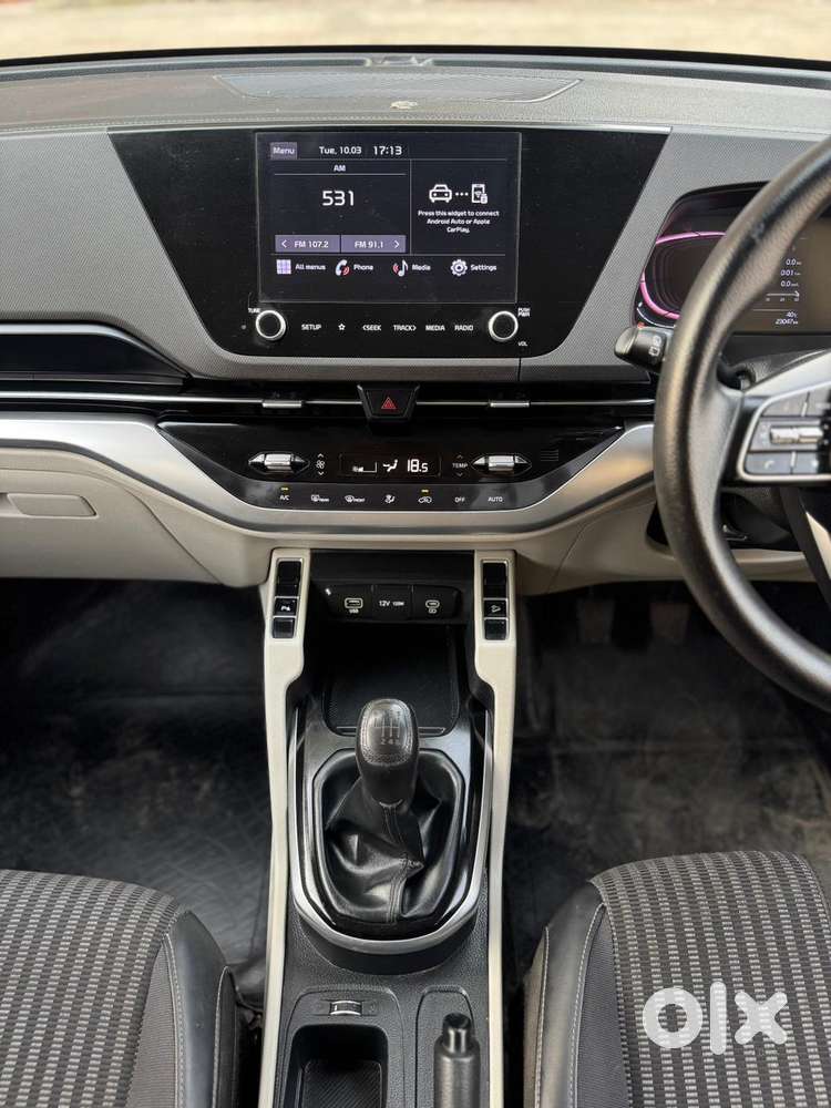 Kia Carens 1.4 Prestige Plus Turbo 7 Str, 2022, Petrol