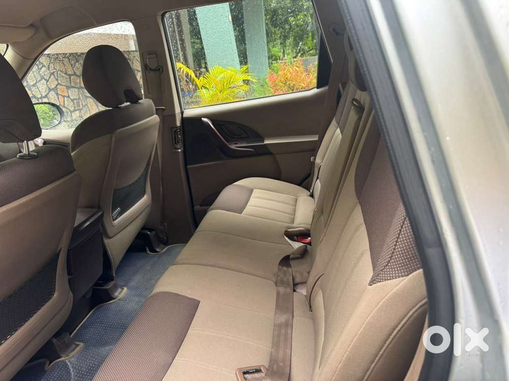 Mahindra Xuv500 W5, 2015, Diesel